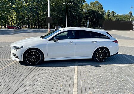 Mercedes-Benz CLA 220 2x AMG Line**MBUX**44.763km**19` Felgen