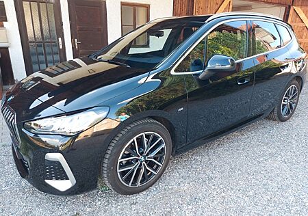 BMW 2er 220 Active Tourer 220i Steptronic DCT -