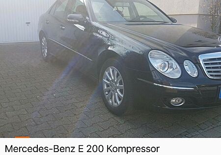 Mercedes-Benz E 200 KOMPRESSOR ELEGANCE Elegance