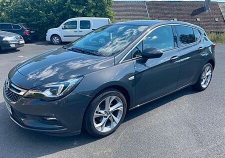 Opel Astra + 1.4 Turbo Innovation Ultimate ( Vollaust)