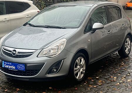 Opel Corsa D Satellite