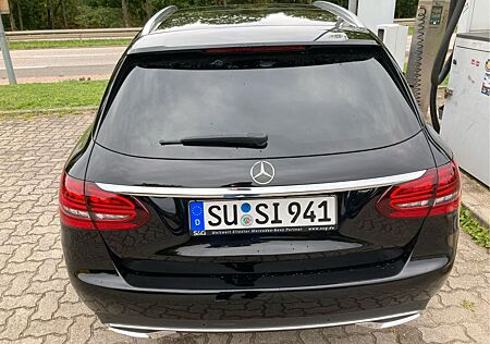 Mercedes-Benz C 180 T Autom. -