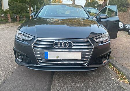 Audi A4 40 TFSI S tronic sport