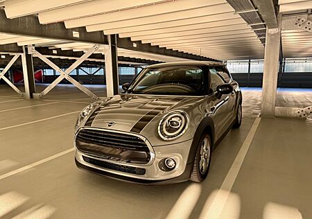 Mini Cooper F56-Chili-LED/Leder/2Reifensätze/HU03-27