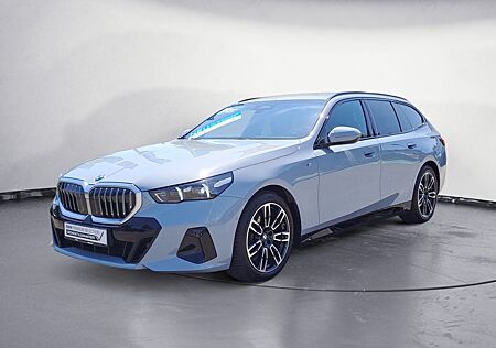 BMW 520d Touring M Sport Standhzg. AHK 360°