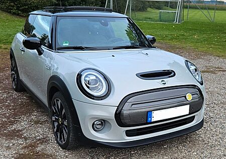 Mini Cooper SE Yours Trim - Vollausstattung