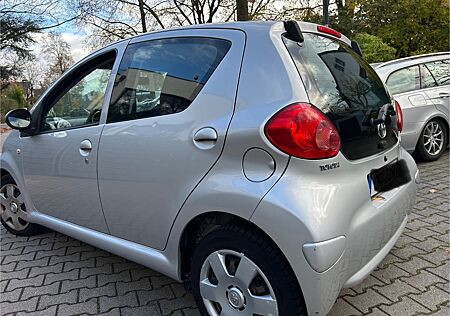 Toyota Aygo (X) Aygo Cool Klima TÜV Neu/Okt 27