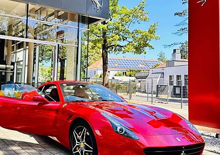 Ferrari California T - Carbon, Scheckheft, Neu 226.200€