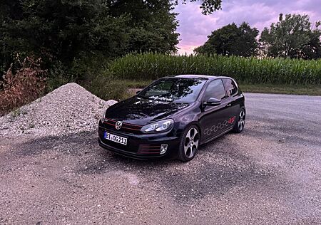 VW Golf Volkswagen 2.0 TSI GTI