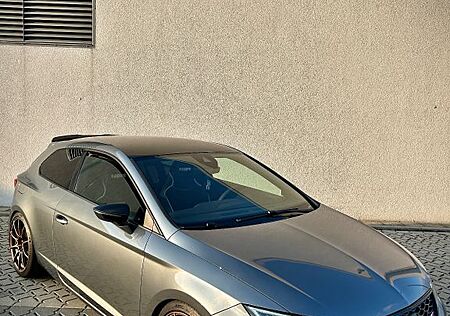 Seat Leon CUPRA 300|DCC|SCHALE|STAGE2