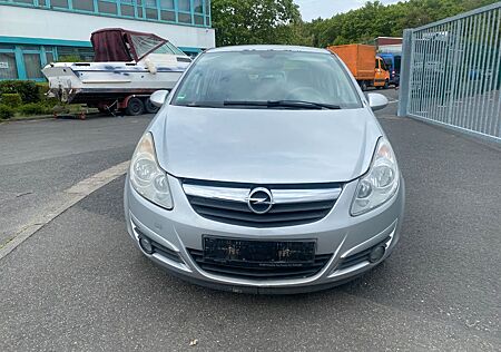 Opel Corsa D Edition aus 2 Hand mit neuem TÜV