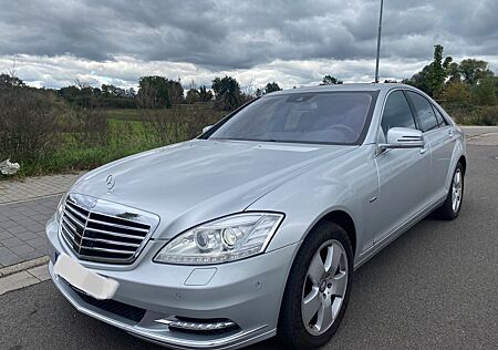 Mercedes-Benz S 500 BlueEFFICIENCY