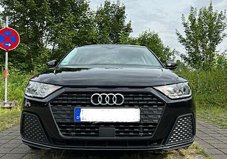 Audi A1 25 TFSI S tronic Sportback -