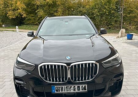 BMW X5 gebraucht kaufen BMW X5 xDrive30d M-Sport 20" AHK ACC GSD 4-ZKL 360