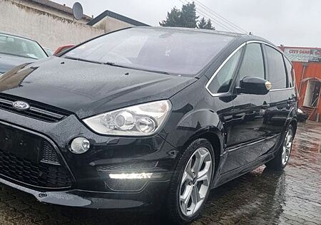 Ford S-Max Titanium S *Automatik*Panorama*