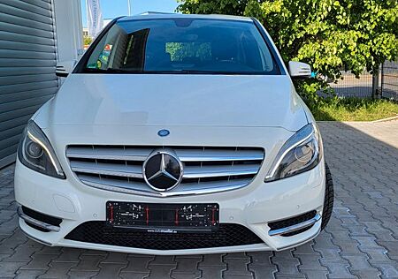 Mercedes-Benz B 180 CDI *XENON*SH*PDC*2HAND*KLIMA