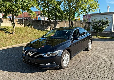 VW Passat Volkswagen Lim. Comfortline BMT/Shz/Pdc v+h