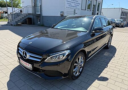Mercedes-Benz C 220 4Matic/Pano/Leder/Led/Kamera/TOP