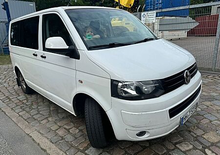 VW T5 Caravelle Volkswagen T5.2 Facelift Caravelle Transporter 9 Sitzer