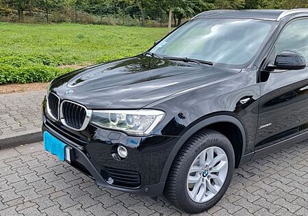 BMW X3 xDrive20i AT -