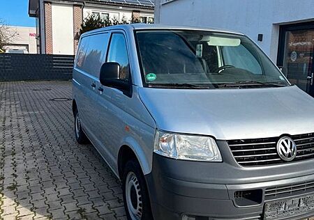 VW T5 Multivan Volkswagen T5 Transporter