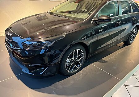 Kia Cee'd Sportswagon cee'd SW 1,5T-GDI 140Ps 7 Gang Automatik