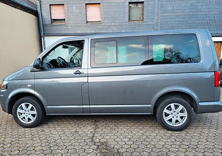 VW T5 Multivan Volkswagen 140ps 70000km ATM ZMS neu