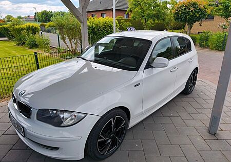 BMW 116i Edition Sport Edition Sport