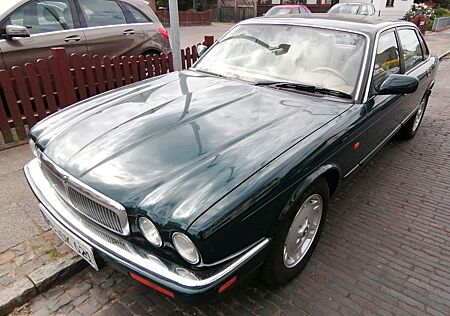 Jaguar XJ XL 3.2 Executive Executive