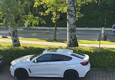 BMW X6 xDrive40d -