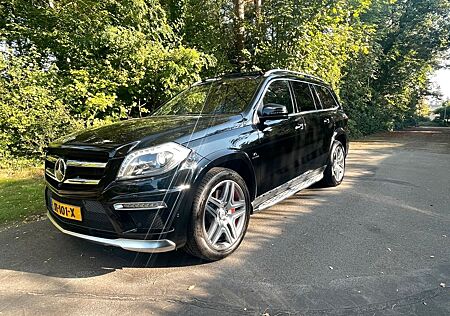 Mercedes-Benz GL 63 AMG 4MATIC AMG - AHK - MB SH-gepfl.