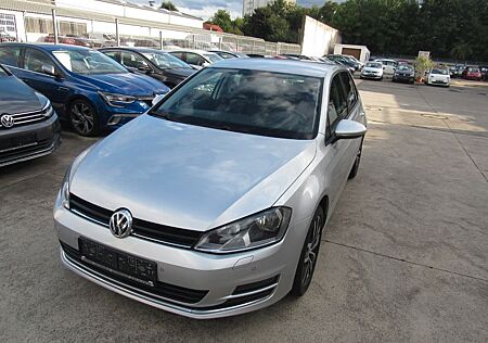 VW Golf Volkswagen VII Lim. Allstar,KLIMA,ALU,SITZHEIZUNG.