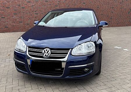 VW Jetta Volkswagen 1.6 Sitzheizung+ Tempomat + Klimaanlage