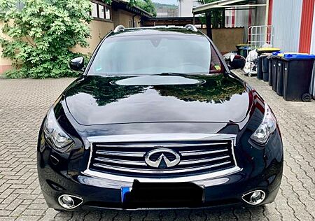 Infiniti QX70 3.7 S Design S Design