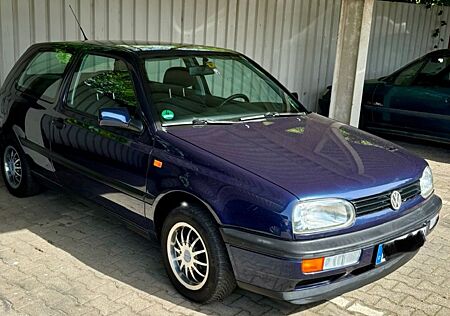 VW Golf Volkswagen 1.8 GL GL, Oldtimer