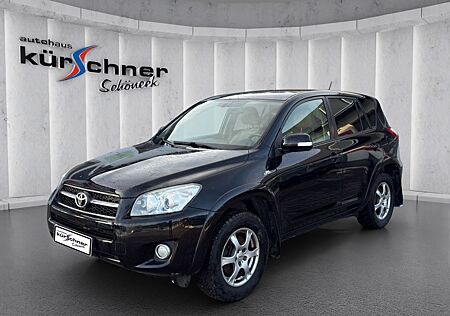 Toyota RAV 4 2.2 D-4D 4x4 Executive / AHK / M+S
