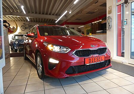 Kia Cee'd gebraucht kaufen Kia Cee'd CEED / CEED SPORTSWAGON 1.6CRDI=GARANTIE=AHK=1A!