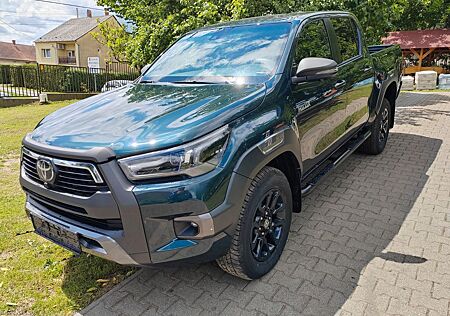 Toyota Hilux Invicible