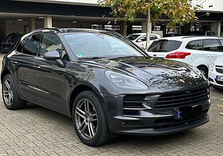 Porsche Macan (245 PS)