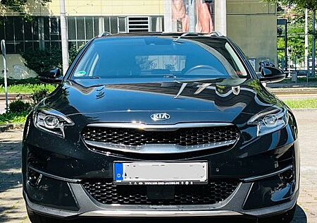 Kia XCeed 1.5 T-GDI DCT Platinum Platinum