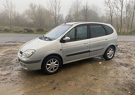Renault Scenic 1.6 16V Expression Expression