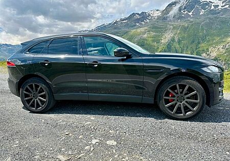 Jaguar F-Pace 20d AWD Prestige TÜV NEU