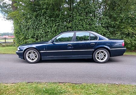 BMW 735i LPG