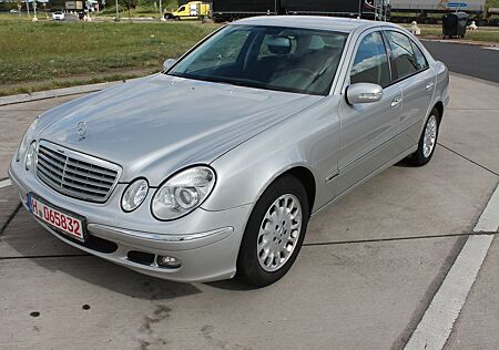 Mercedes-Benz E 200 Lim. Kompressor,1Hand,Erst 139500KM !!!!