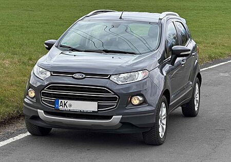 Ford EcoSport 1,5 Ti-VCT PowerShift Titanium Keyless