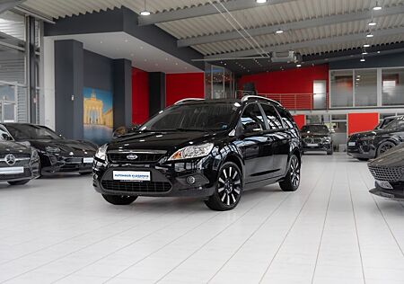 Ford Focus Black Magic*SPORTSITZE*LEDER*BORDCOMPUTER*