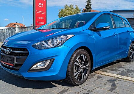 Hyundai i30 cw blue mit Navi / Kamera / Euro 6