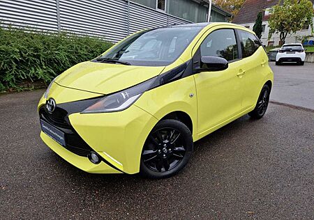 Toyota Aygo (X) -cite Klima/Navi