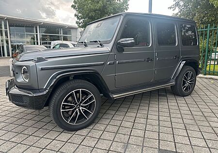 Mercedes-Benz G 400 d/Verkauf im Kundenauftrag!/Comand/AHK/20"