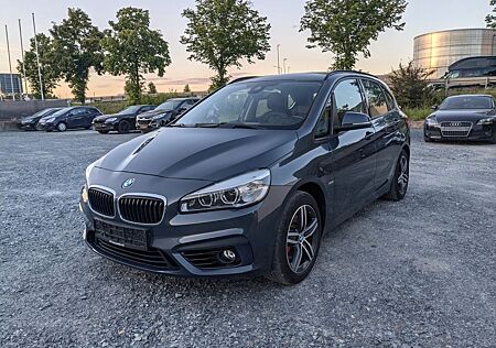 BMW 220d xDrive Active Tourer Sport Line*1.Hand*AHK*